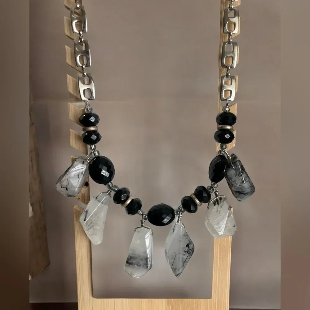 VINTAGE LONNIE LOVNESS NECKLACE - Picture 2 of 4